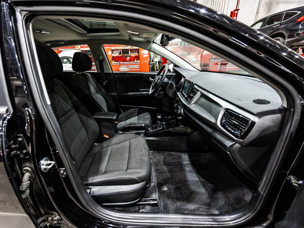 2020 Kia Rio 5-door in Lachenaie, Quebec - 18 - w1024h768px