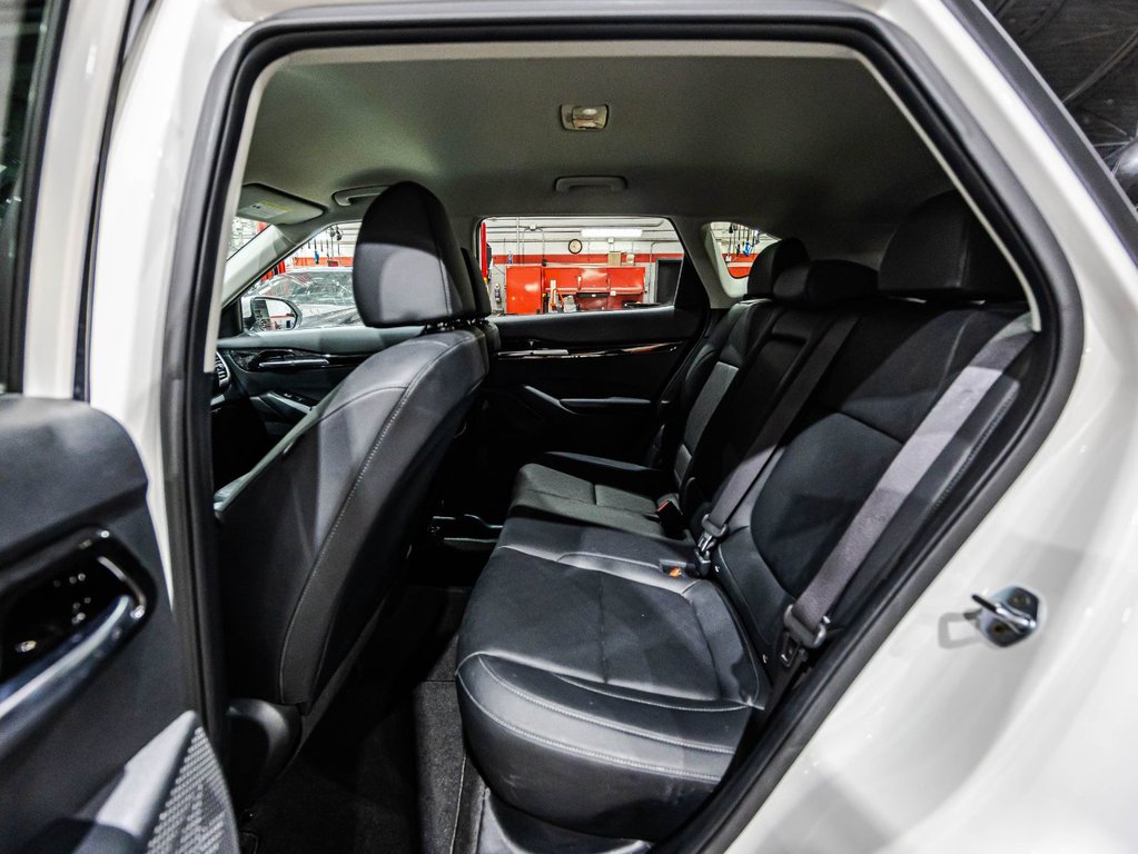 Kia Seltos EX 2023 à Lachenaie, Québec - 14 - w1024h768px