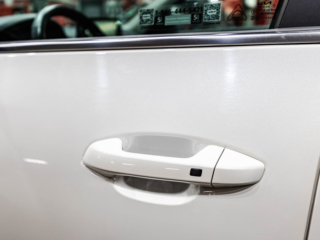 Kia Seltos EX 2023 à Lachenaie, Québec - 11 - w1024h768px