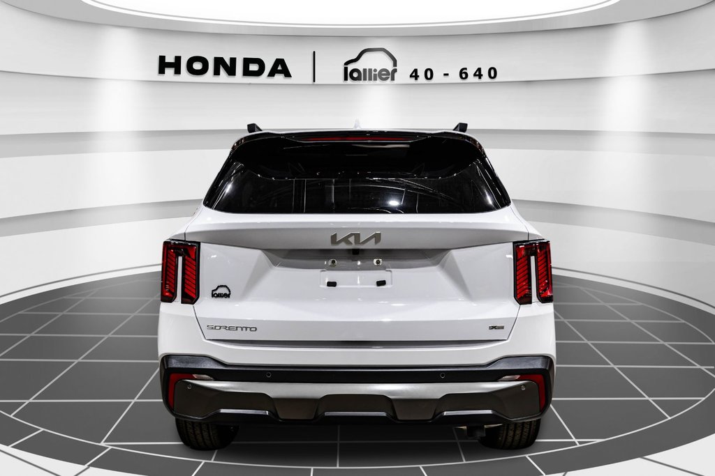 Kia Sorento  2024 à Lachenaie, Québec - 6 - w1024h768px