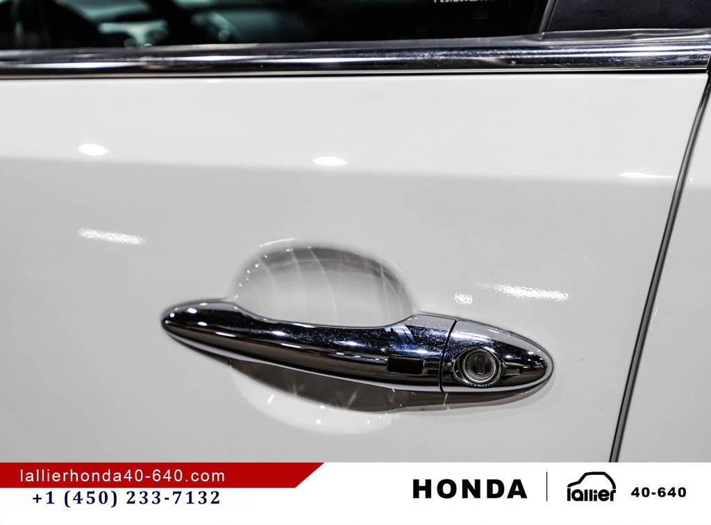 2014 Kia Sportage SX/44 DOSSIERS ENTRETIENT/JAMAIS ACCIDENTÉ in Lachenaie, Quebec - 11 - w1024h768px