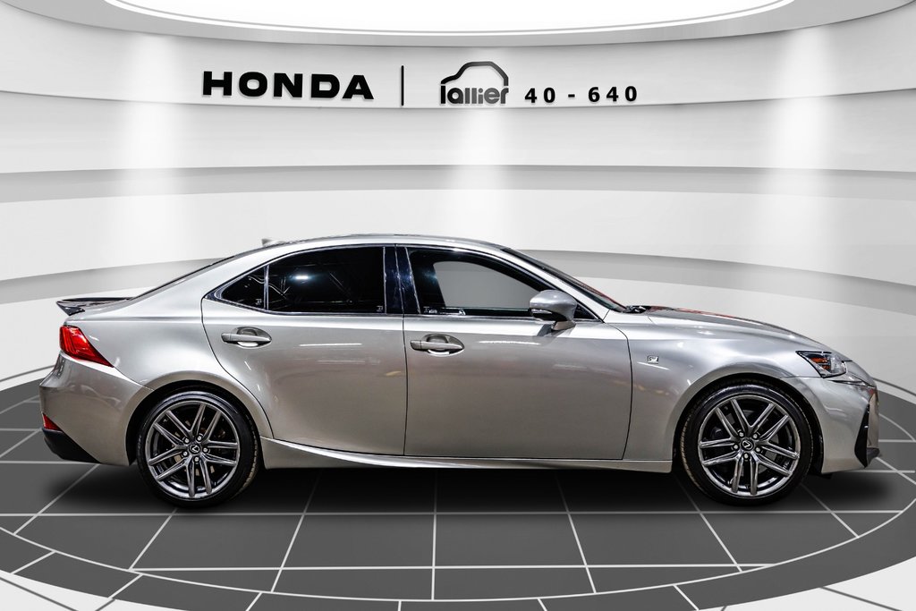 Lexus IS 300  2017 à , Québec - 8 - w1024h768px