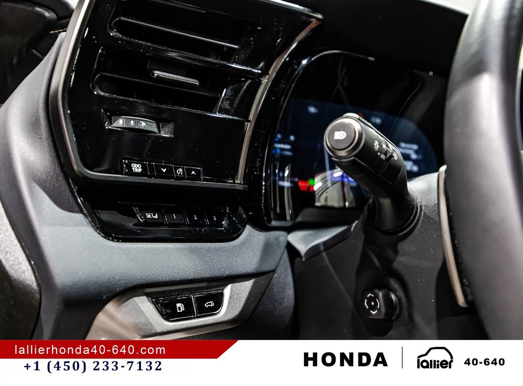 Lexus RX 350h 2025 à Montréal, Québec - 22 - w1024h768px