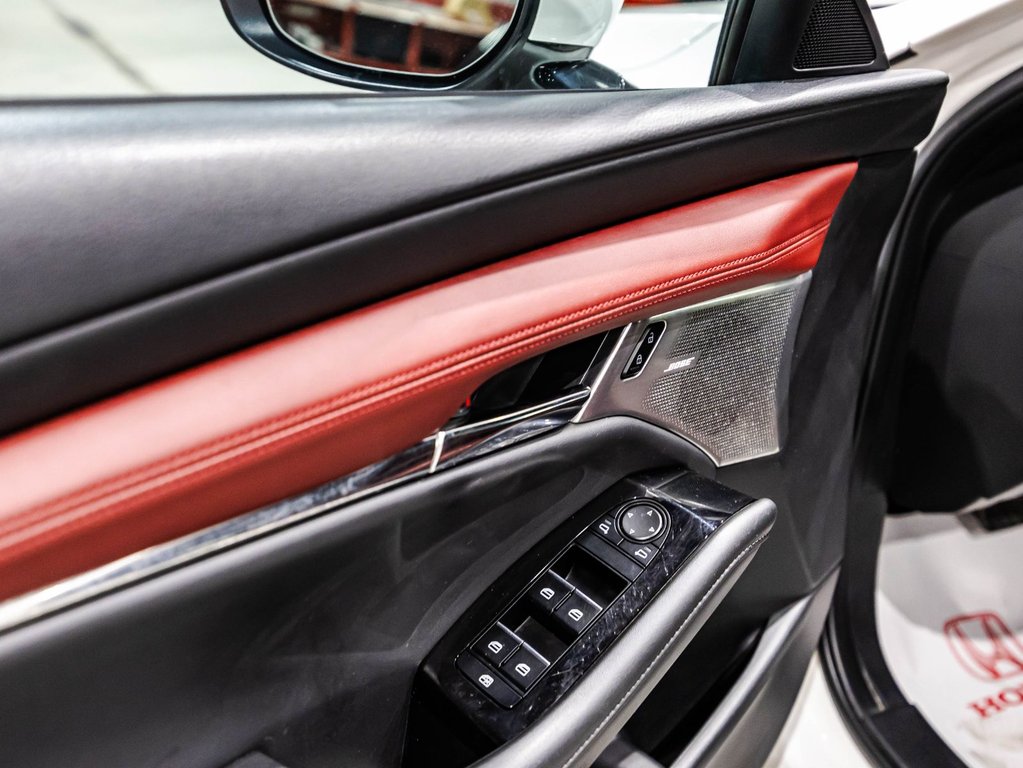 2021 Mazda 3 Sport GT in Lachenaie, Quebec - 11 - w1024h768px