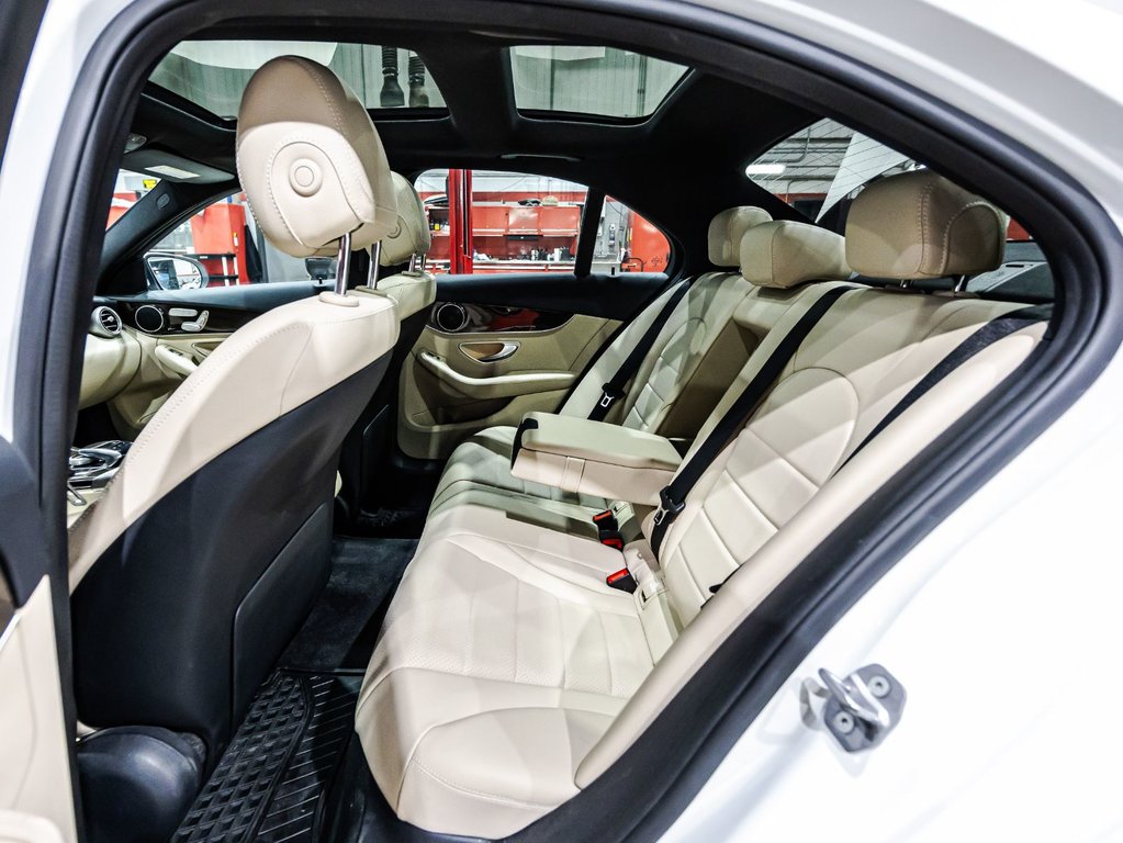 2017 Mercedes-Benz C-Class C 300 in Lachenaie, Quebec - 13 - w1024h768px