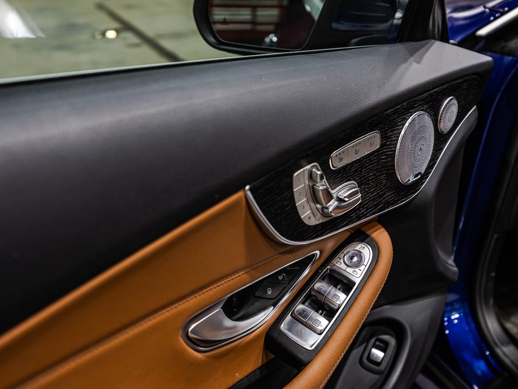 Mercedes-Benz C-Class C 300 2021 à Montréal, Québec - 10 - w1024h768px