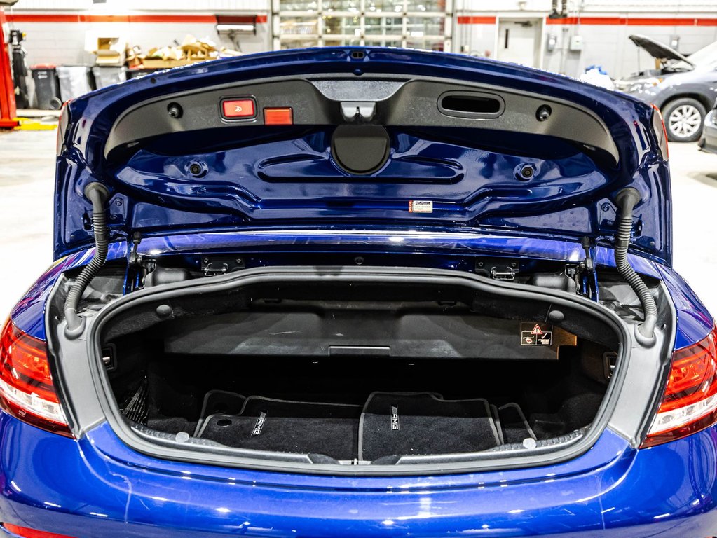 Mercedes-Benz C-Class C 300 2021 à Montréal, Québec - 12 - w1024h768px