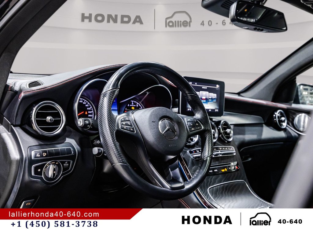 2019 Mercedes-Benz GLC COUPÉ AMG 43 in Lachenaie, Quebec - 21 - w1024h768px