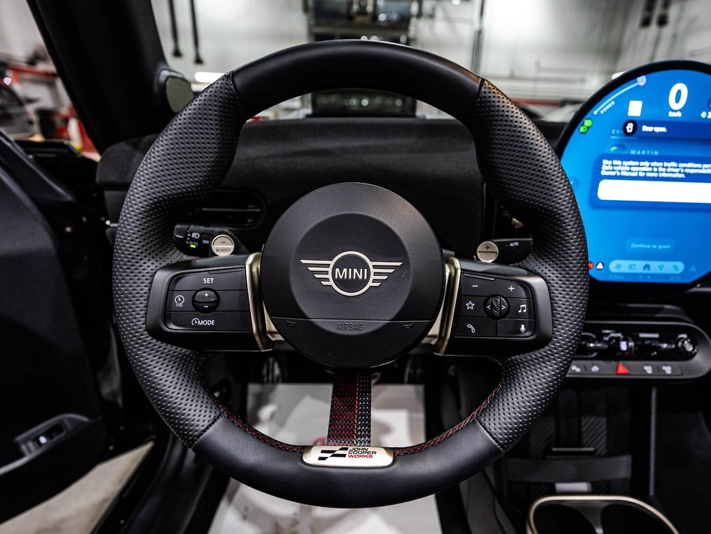 MINI Convertible John Cooper Works 2025 à Montréal, Québec - 21 - w1024h768px
