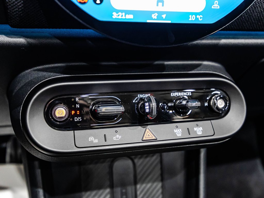 MINI Convertible John Cooper Works 2025 à Montréal, Québec - 23 - w1024h768px