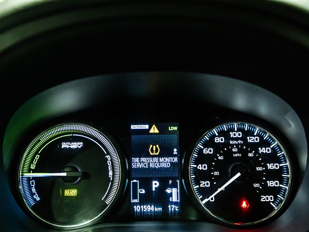 Mitsubishi Outlander PHEV GT 2018 à Lachenaie, Québec - 25 - w1024h768px