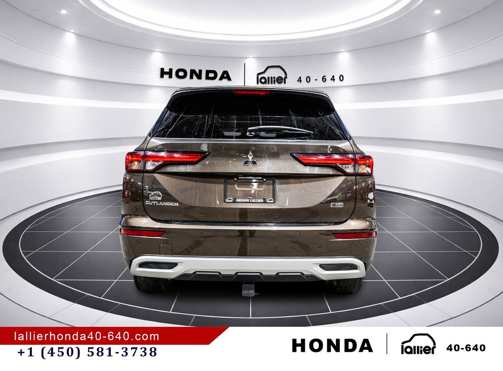 Mitsubishi Outlander SEL 2023 à Lachenaie, Québec - 6 - w1024h768px