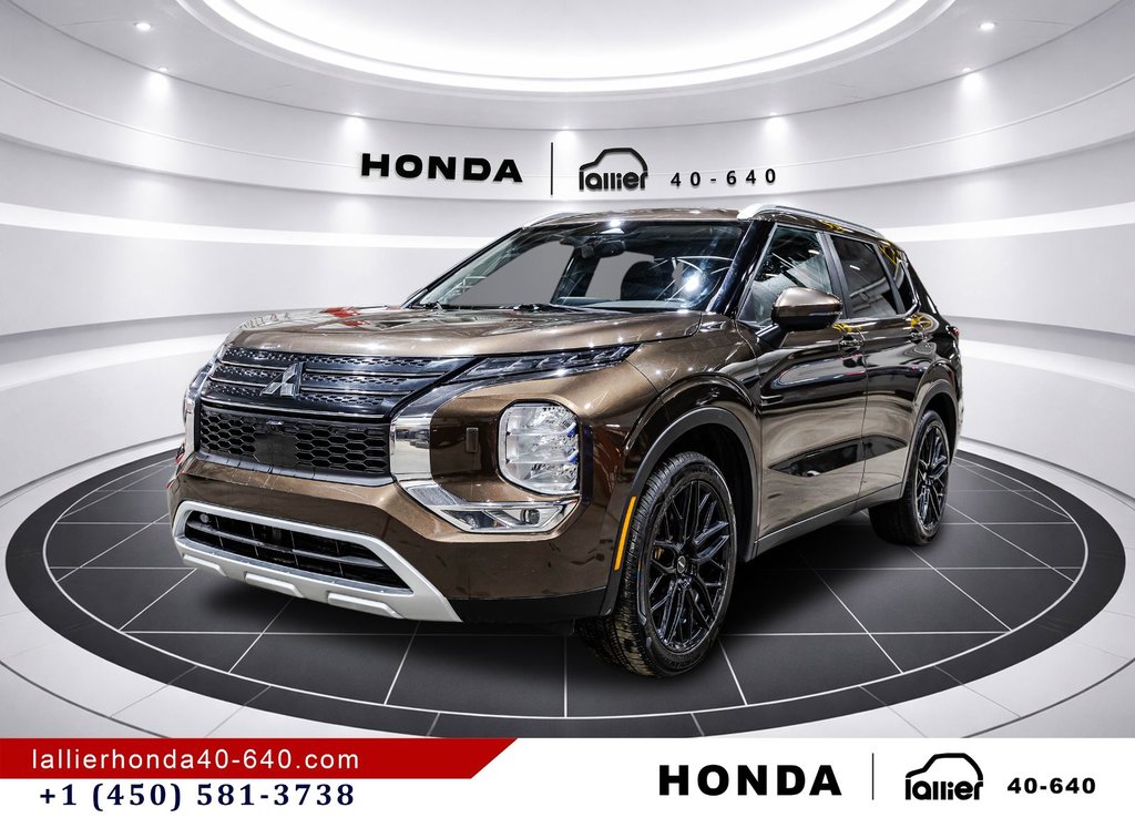 Mitsubishi Outlander SEL 2023 à Lachenaie, Québec - 3 - w1024h768px