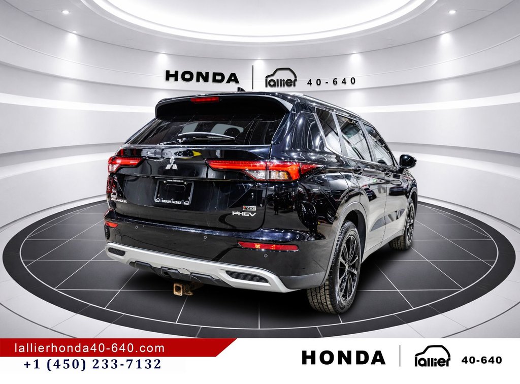 2023 Mitsubishi Outlander PHEV LE/UN PROPRIÉTAIRE/JAMAIS ACCIDENTÉ in Montréal, Quebec - 7 - w1024h768px