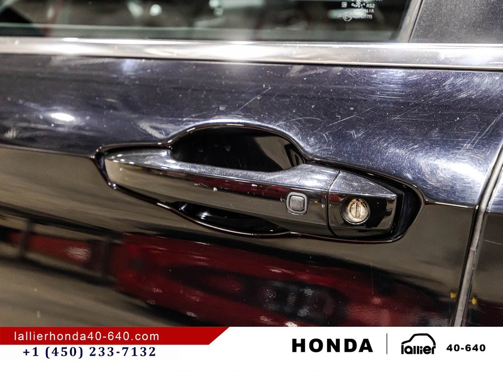 2023 Mitsubishi Outlander PHEV LE/UN PROPRIÉTAIRE/JAMAIS ACCIDENTÉ in Montréal, Quebec - 11 - w1024h768px