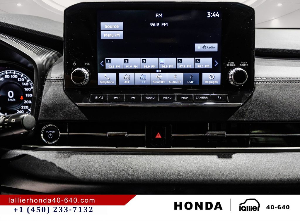 2023 Mitsubishi Outlander PHEV LE/UN PROPRIÉTAIRE/JAMAIS ACCIDENTÉ in Montréal, Quebec - 26 - w1024h768px