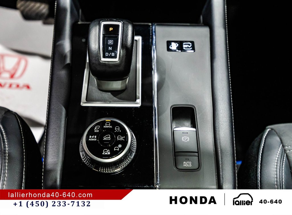 2023 Mitsubishi Outlander PHEV LE/UN PROPRIÉTAIRE/JAMAIS ACCIDENTÉ in Montréal, Quebec - 27 - w1024h768px