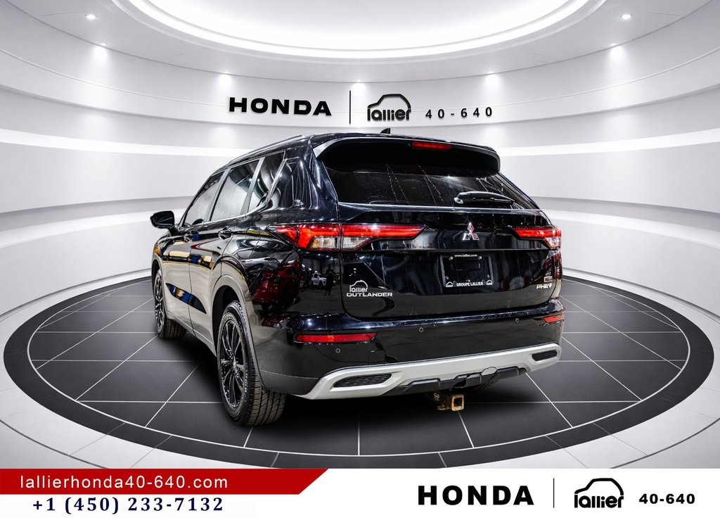 2023 Mitsubishi Outlander PHEV LE/UN PROPRIÉTAIRE/JAMAIS ACCIDENTÉ in Montréal, Quebec - 5 - w1024h768px