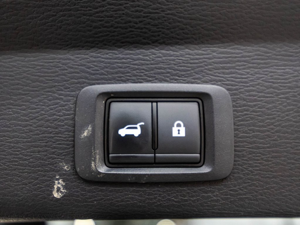 Mitsubishi Outlander Plug-In Hybrid SEL PHEV 2024 à , Québec - 16 - w1024h768px