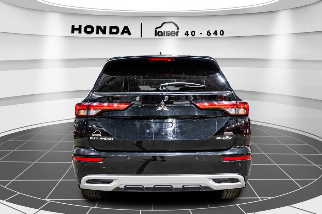 Mitsubishi Outlander Plug-In Hybrid SEL PHEV 2024 à , Québec - 6 - w1024h768px