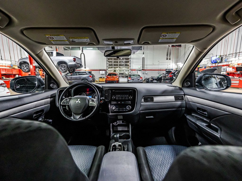 2014  Outlander SE in Montreal, Quebec - 15 - w1024h768px