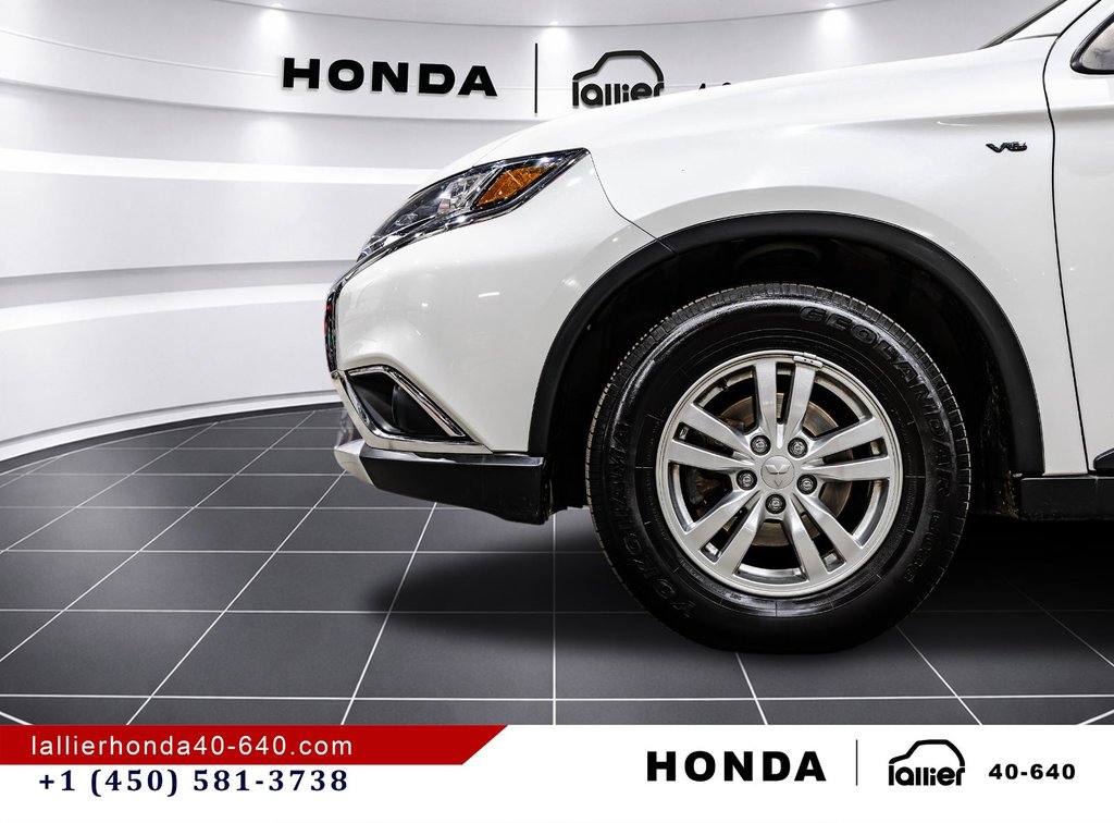 2018 Mitsubishi Outlander SE AWC in Montréal, Quebec - 10 - w1024h768px