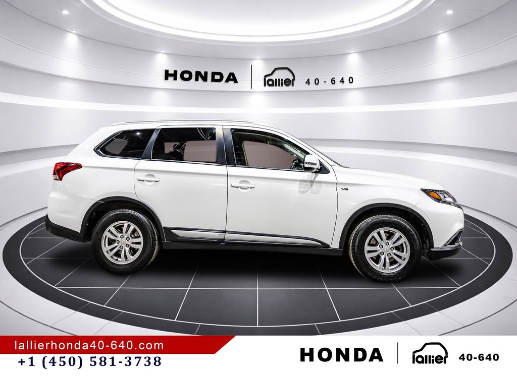 2018 Mitsubishi Outlander SE AWC in Montréal, Quebec - 8 - w1024h768px