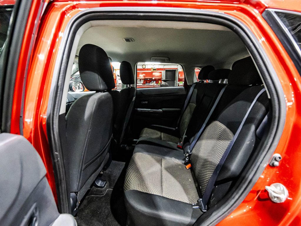 Mitsubishi RVR SE 2016 à Lachenaie, Québec - 13 - w1024h768px