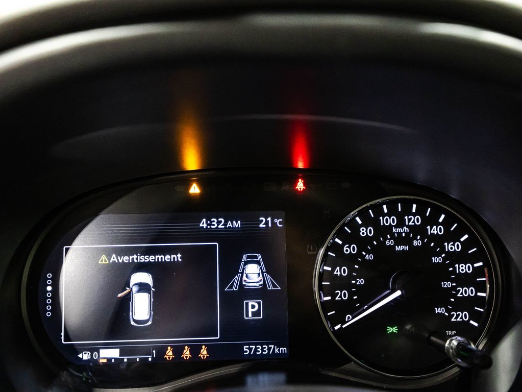 Nissan Kicks SR 2024 à , Québec - 23 - w1024h768px