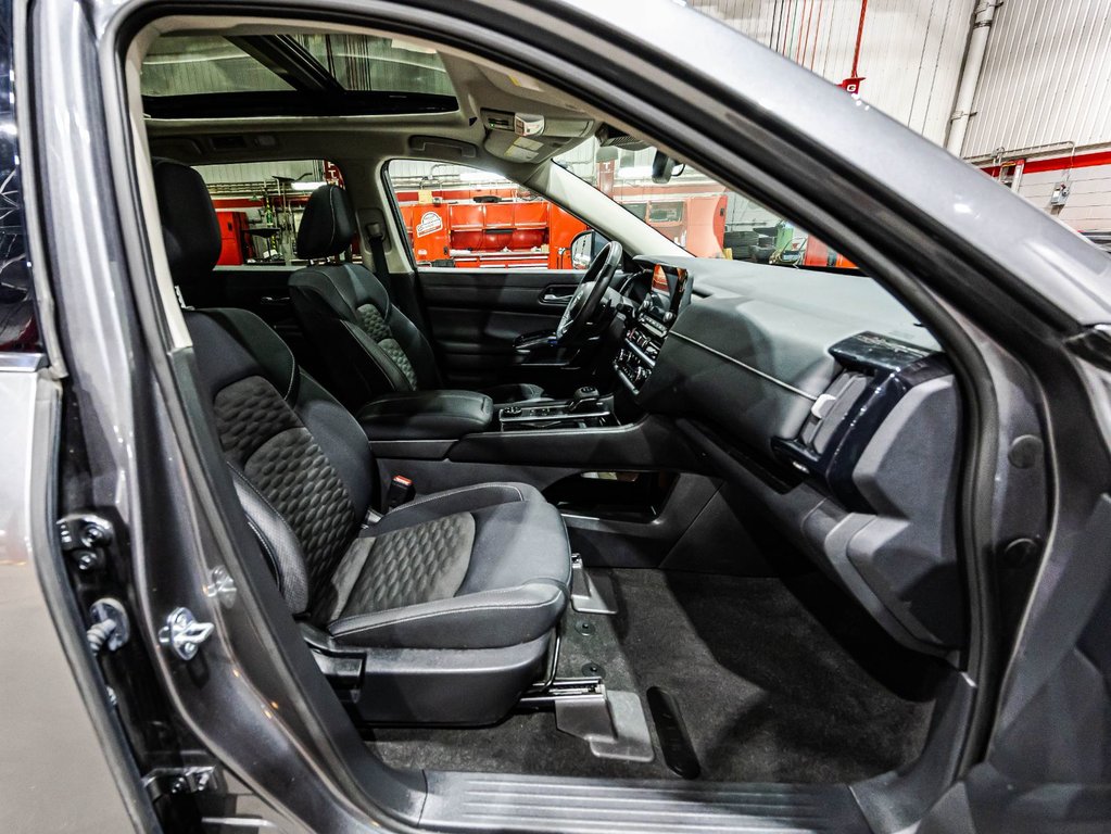 Nissan Pathfinder SV 2022 à , Québec - 18 - w1024h768px