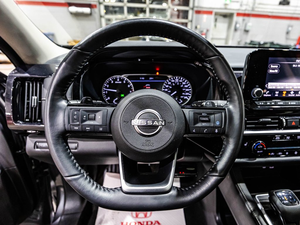 Nissan Pathfinder SV 2022 à , Québec - 23 - w1024h768px
