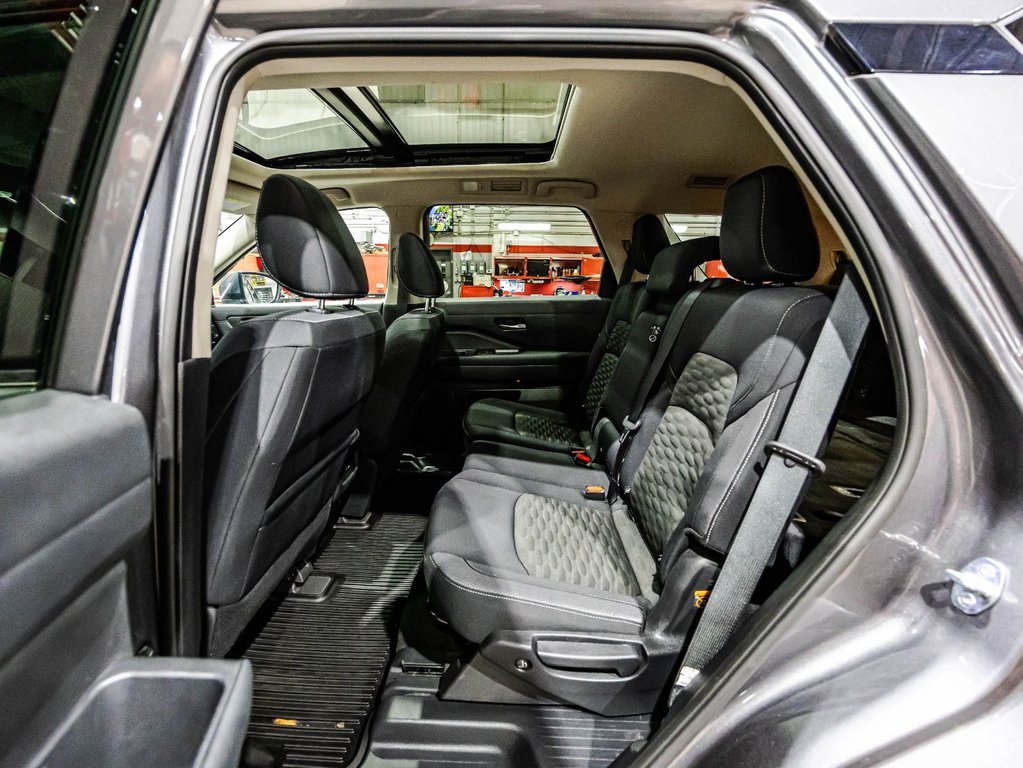 Nissan Pathfinder SV 2022 à , Québec - 13 - w1024h768px