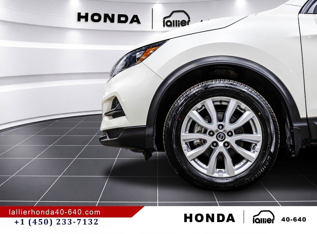 2023 Nissan Qashqai SV AWD in Montréal, Quebec - 10 - w1024h768px