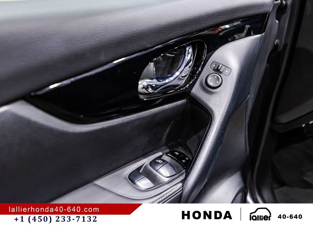 Nissan Qashqai SV 2023 à Montréal, Québec - 12 - w1024h768px