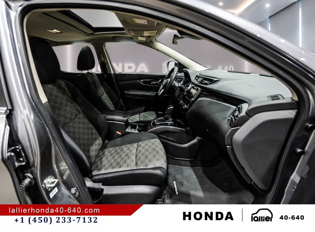 Nissan Qashqai SV 2023 à Montréal, Québec - 18 - w1024h768px