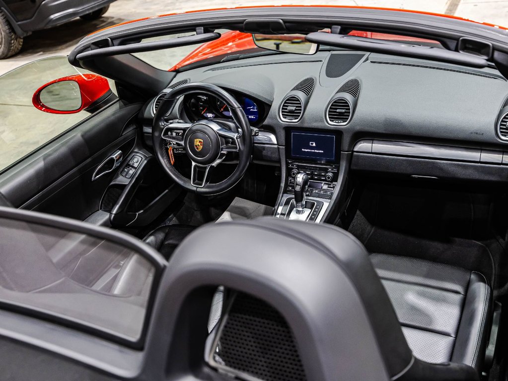 Porsche 718 Boxster PDK 2017 à Lachenaie, Québec - 13 - w1024h768px