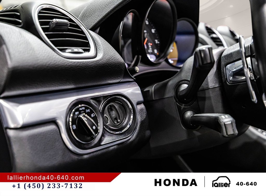 Porsche 718 Boxster  2019 à Lachenaie, Québec - 21 - w1024h768px