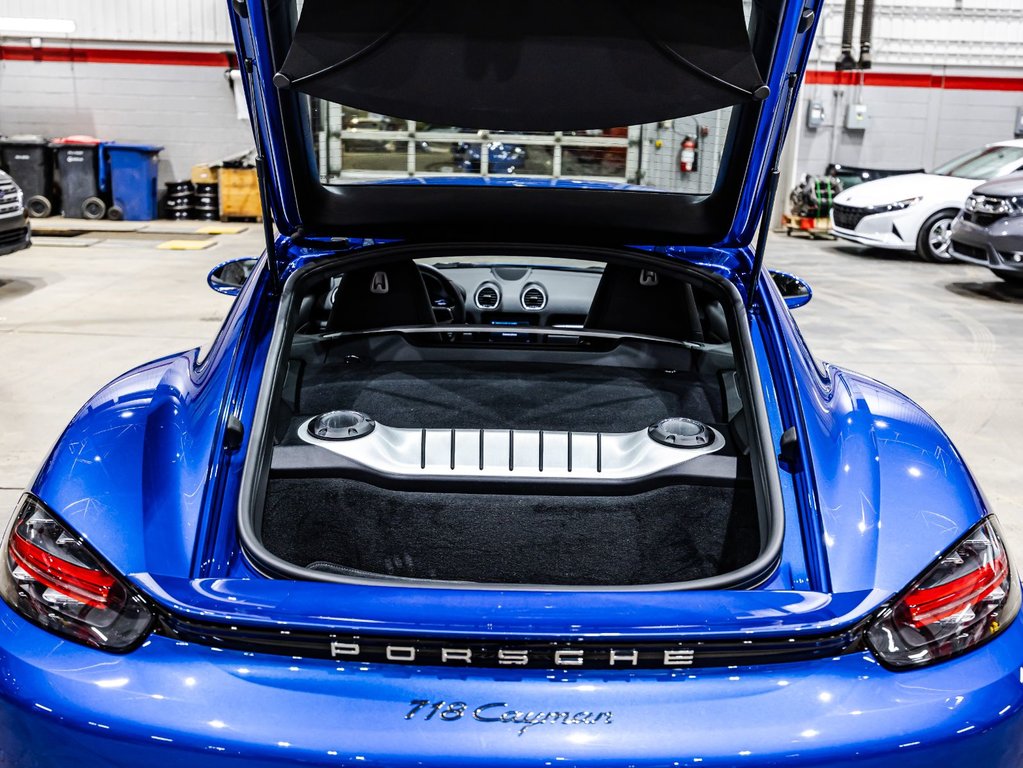 2018 Porsche 718 Cayman in , Quebec - 12 - w1024h768px