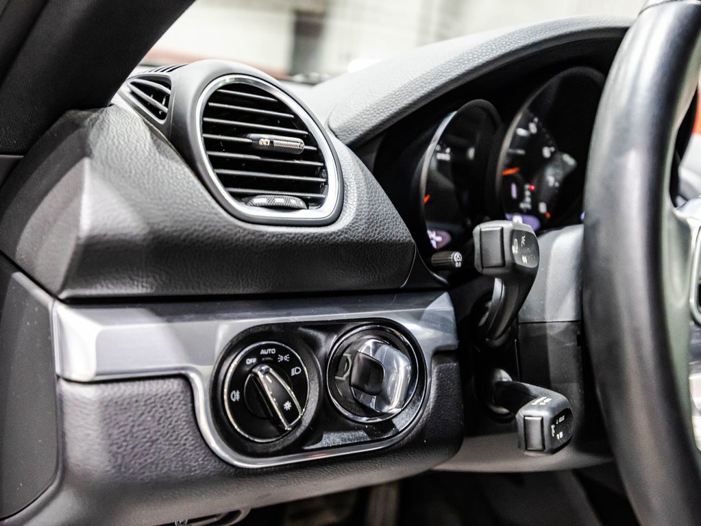 Porsche 718 Cayman 718 CAYMAN 2020 à Lachenaie, Québec - 18 - w1024h768px