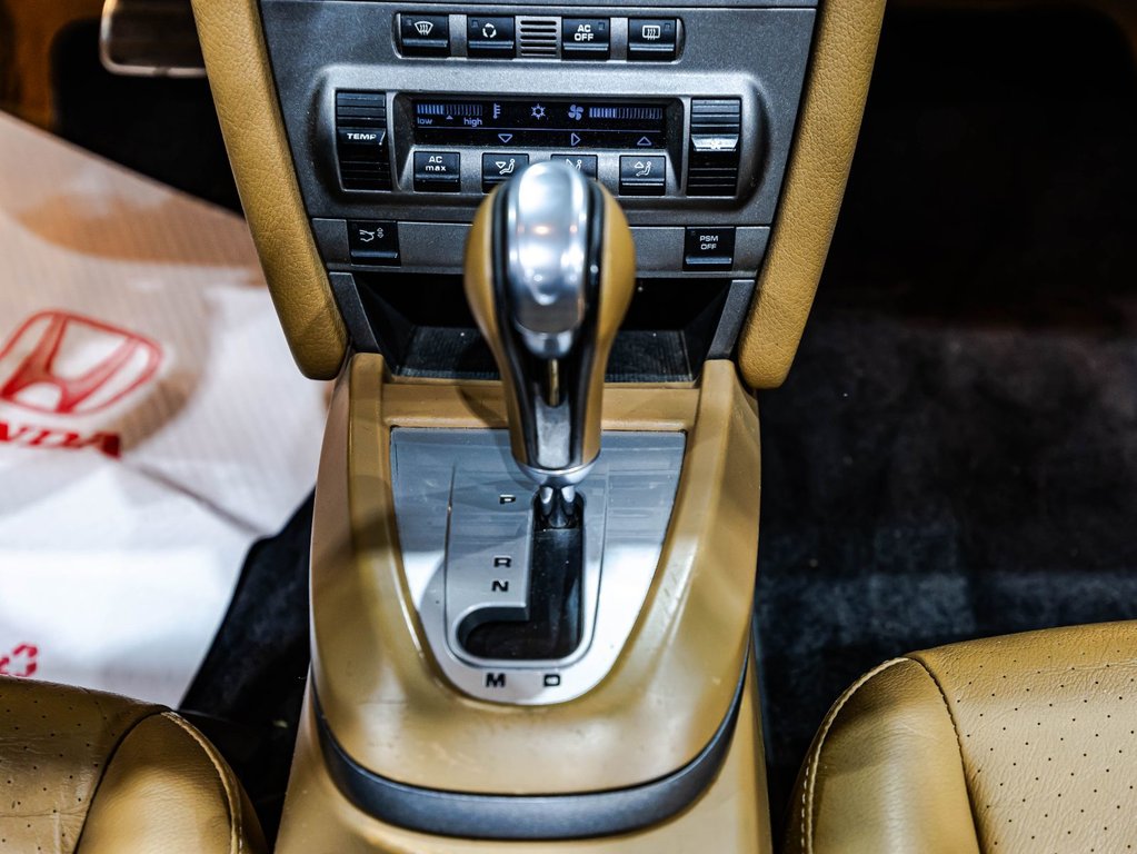 Porsche Boxster AUTOMATIQUE PDK 2006 à Montréal, Québec - 23 - w1024h768px