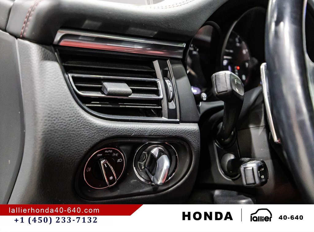 Porsche Macan  2022 à Lachenaie, Québec - 22 - w1024h768px