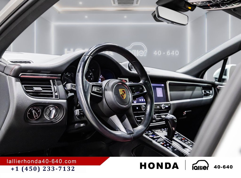 Porsche Macan  2022 à Lachenaie, Québec - 21 - w1024h768px