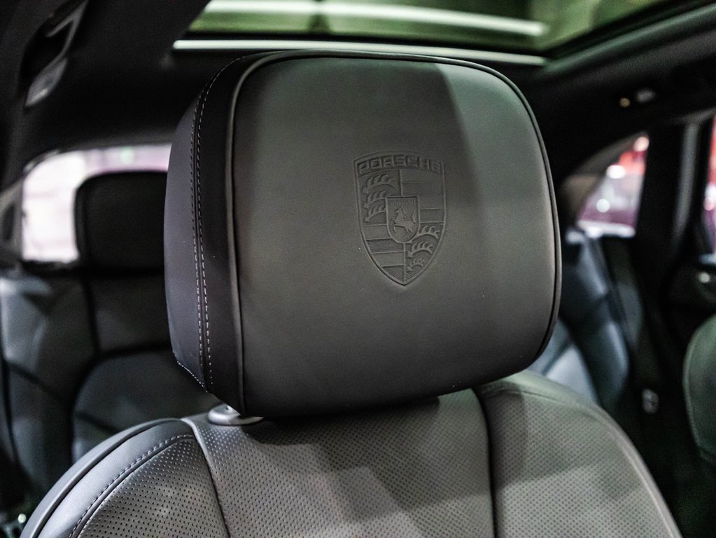 2023 Porsche Macan in Lachenaie, Quebec - 19 - w1024h768px
