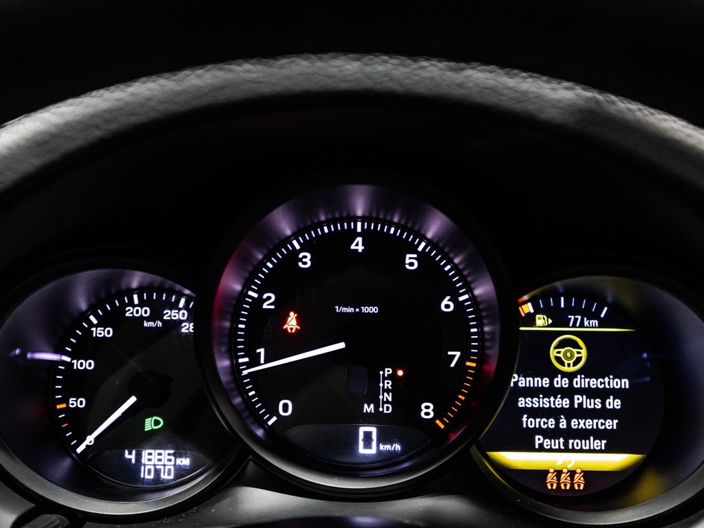 2023 Porsche Macan in Lachenaie, Quebec - 25 - w1024h768px