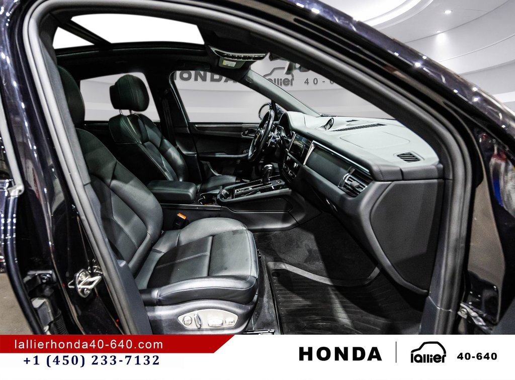 Porsche Macan MACAN T 2023 à Lachenaie, Québec - 18 - w1024h768px