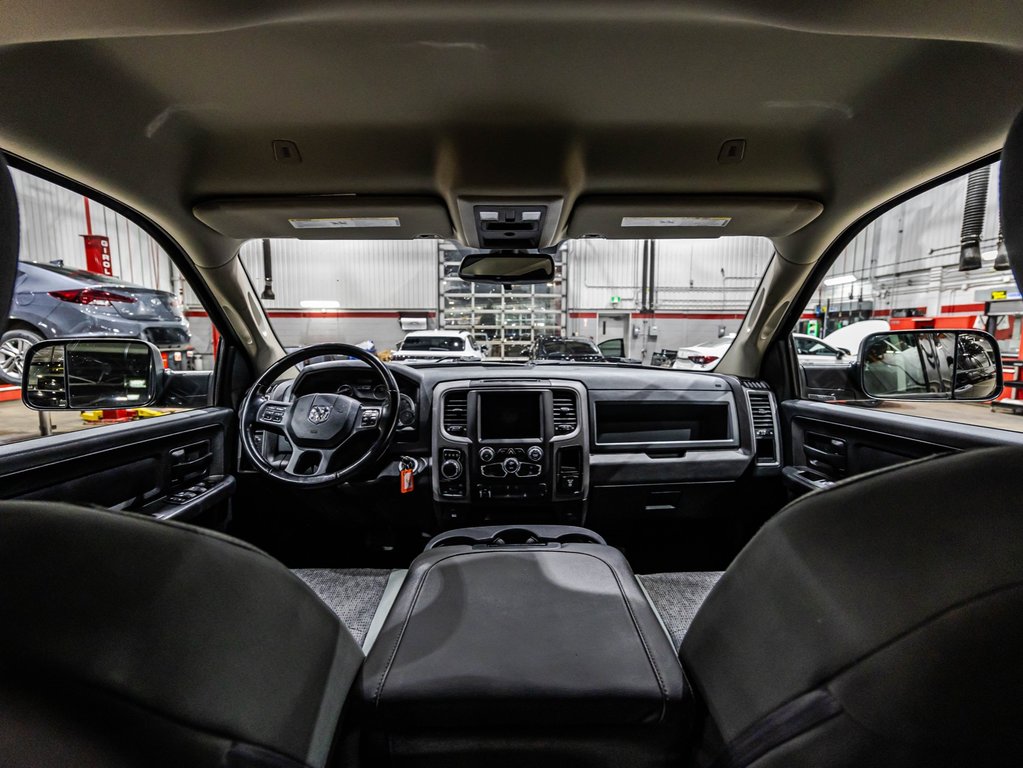 2020 Ram 1500 Classic Express in , Quebec - 14 - w1024h768px