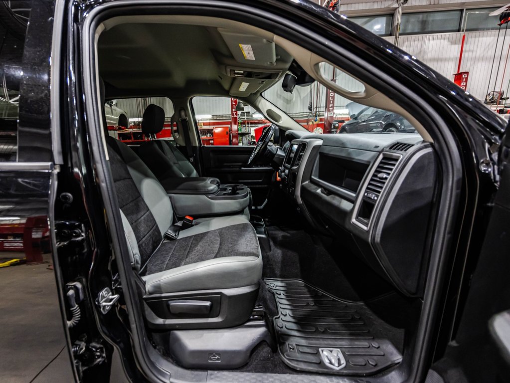 2020 Ram 1500 Classic Express in , Quebec - 17 - w1024h768px