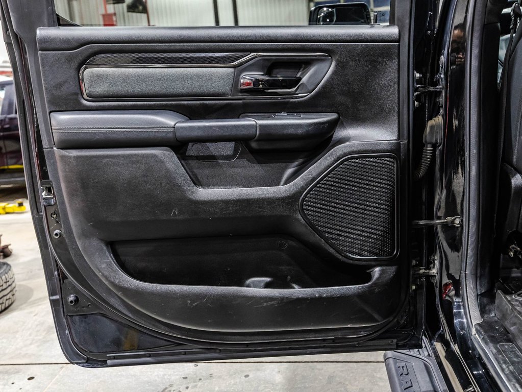 Ram 1500 Big Horn 2022 à Lachenaie, Québec - 12 - w1024h768px