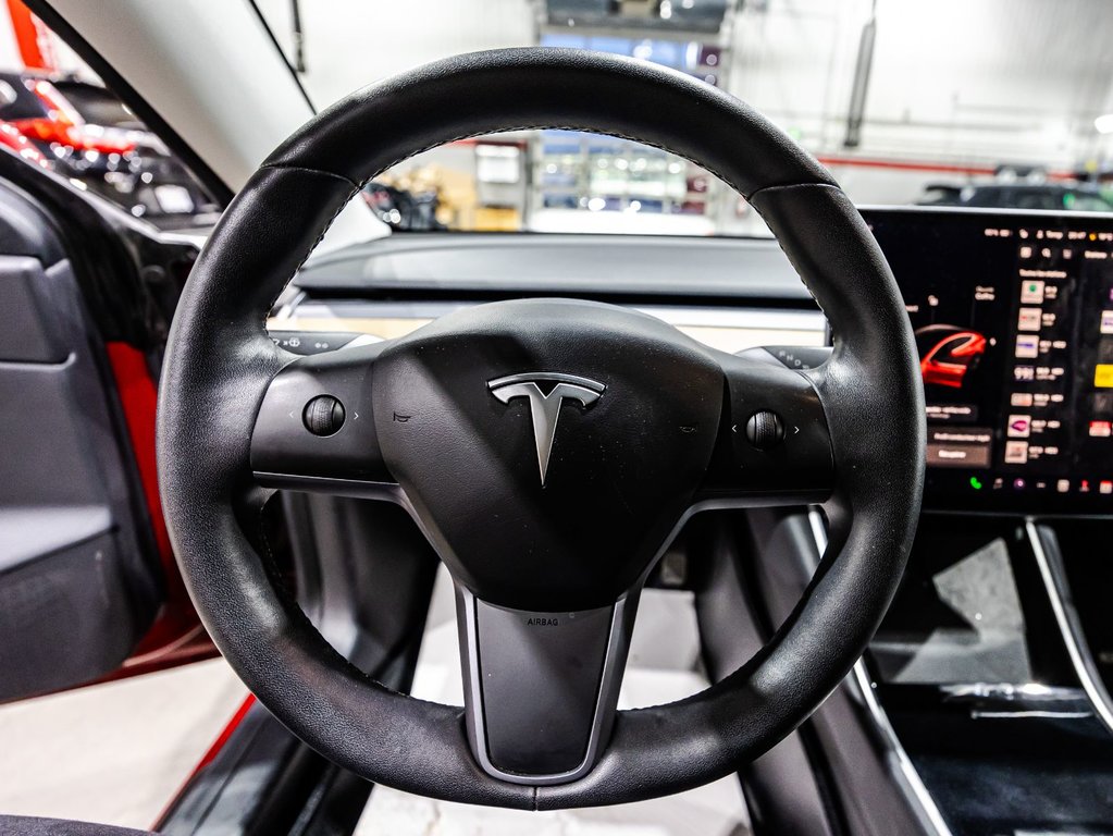 Tesla MODEL 3 Standard plus 2019 à , Québec - 21 - w1024h768px