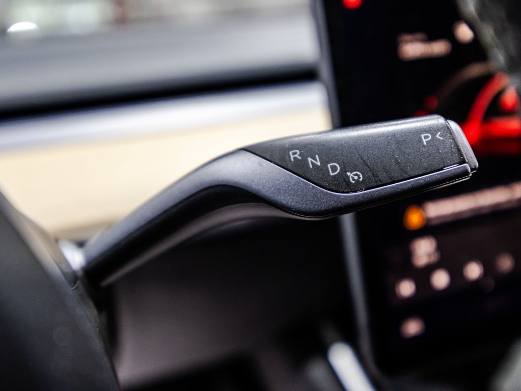 Tesla MODEL 3 Standard plus 2019 à , Québec - 23 - w1024h768px